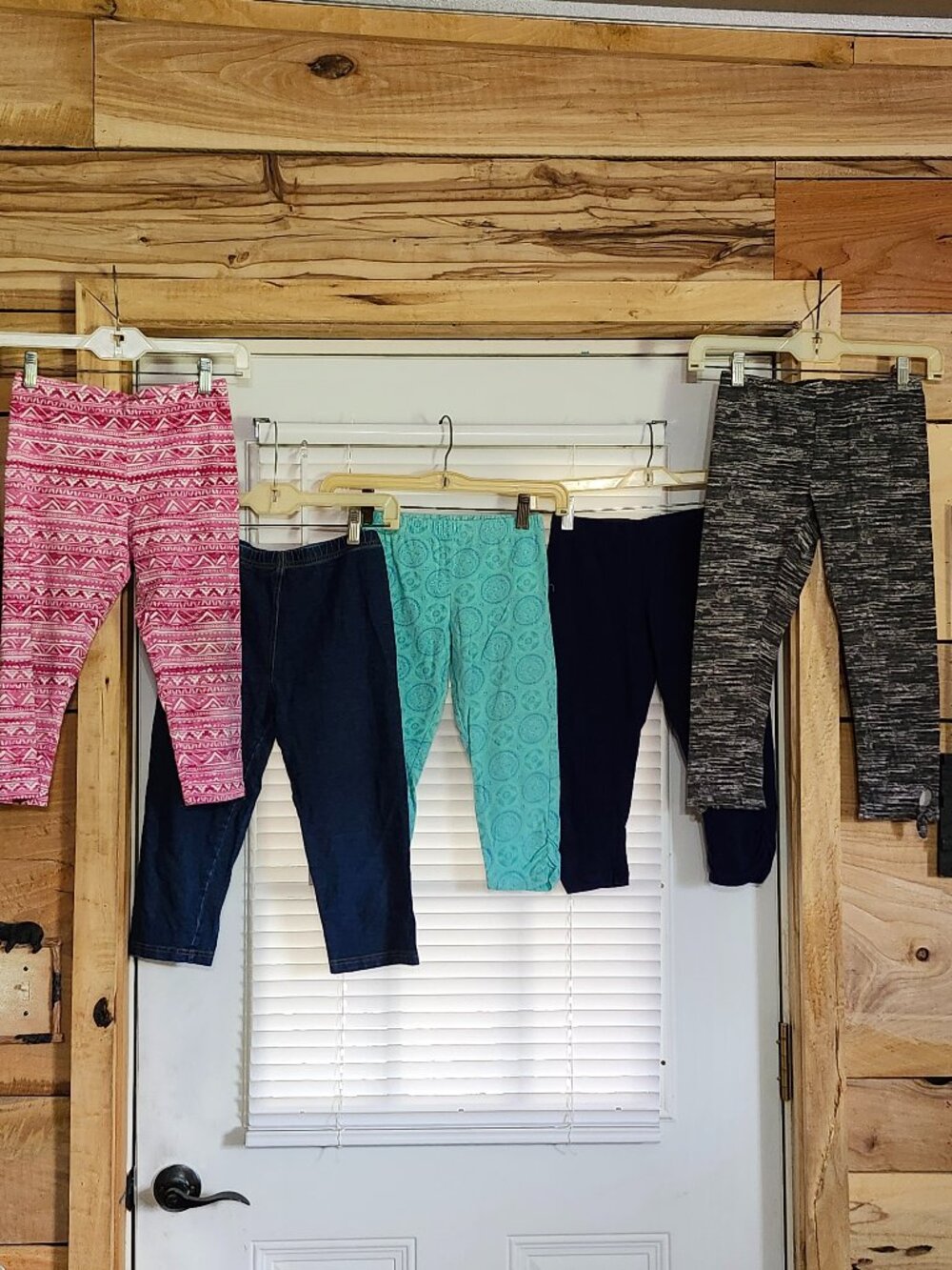Faded Glory/Old Navy/Arizona girls capri leggings size 10-12